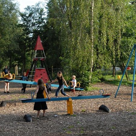 Vakantiepark Bergumermeer - 689 Suameer Eksteriør billede