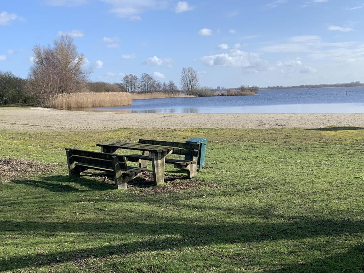 Vakantiepark Bergumermeer - 689 Suameer Eksteriør billede